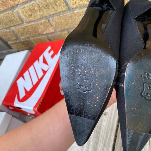 Vintage Stuart Weitzman Womens Pump Size 6 Black Satin High Heels - Picture 8 of 13